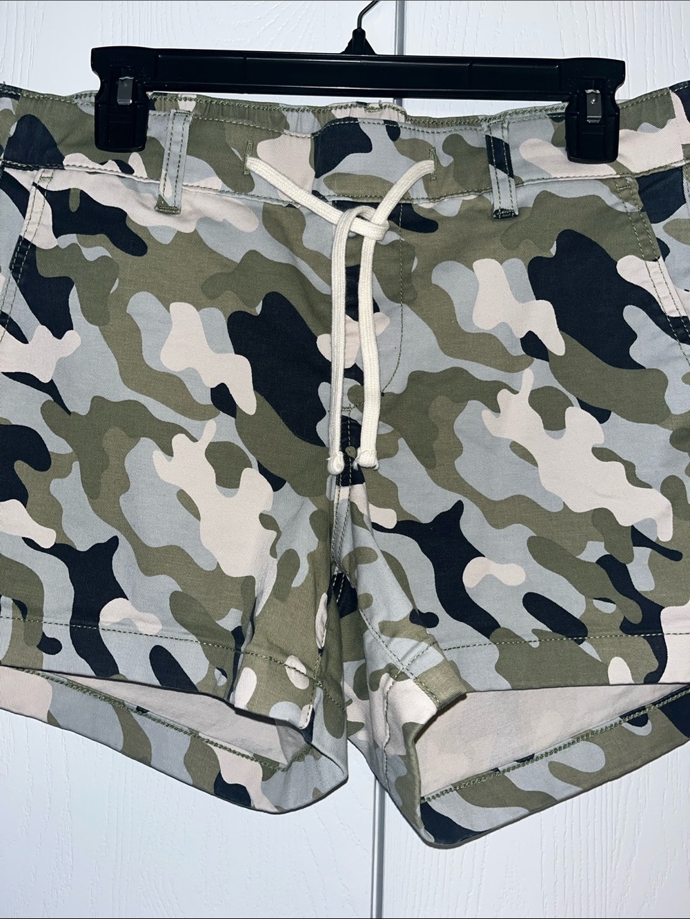 Torrid High Rise Camo Shorts - Picture 2 of 6